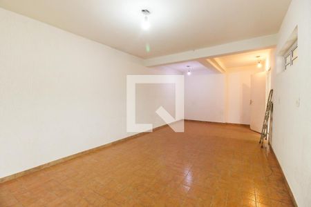 Casa à venda com 330m², 4 quartos e 3 vagas Casa à venda com 330m², 4 quartos e 3 vagasÁrea comum - Salão de festas