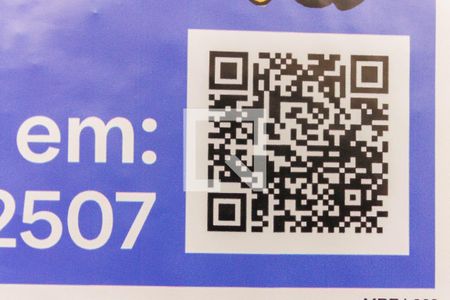 Casa à venda com 330m², 4 quartos e 3 vagas Casa à venda com 330m², 4 quartos e 3 vagasQR CODE