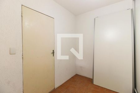 Casa à venda com 330m², 4 quartos e 3 vagas Casa à venda com 330m², 4 quartos e 3 vagasQuarto da Área de Serviço