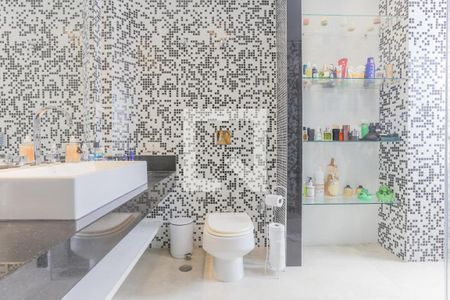 Apartamento à venda com 185m², 3 quartos e sem vaga