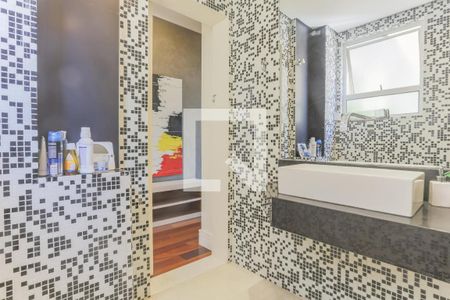 Apartamento à venda com 185m², 3 quartos e sem vaga