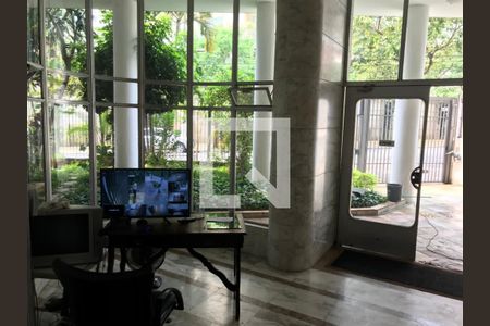 Apartamento à venda com 240m², 5 quartos e 2 vagas