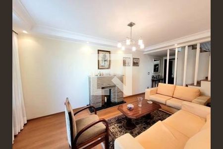 Casa à venda com 130m², 3 quartos e 3 vagas