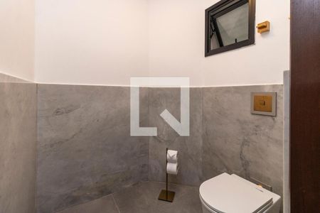 Casa à venda com 1350m², 4 quartos e 6 vagas