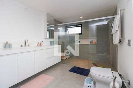 Casa à venda com 1350m², 4 quartos e 6 vagas