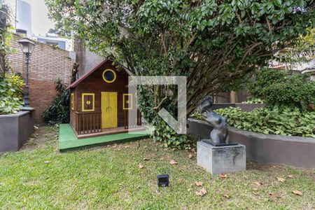 Casa à venda com 1350m², 4 quartos e 6 vagas