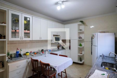 Casa à venda com 180m², 3 quartos e 3 vagasCozinha