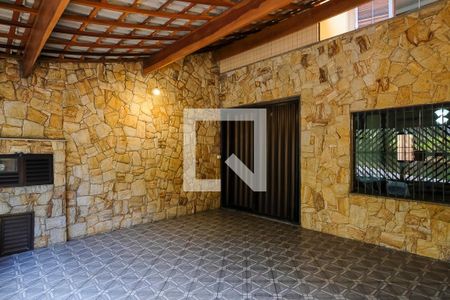 Casa à venda com 180m², 3 quartos e 3 vagasGaragem