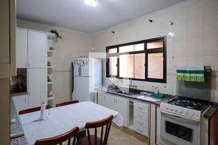 Casa à venda com 180m², 3 quartos e 3 vagasCozinha