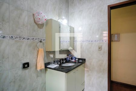 Casa à venda com 180m², 3 quartos e 3 vagasBanheiro