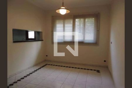 Casa à venda com 348m², 4 quartos e 6 vagas