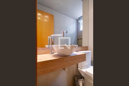 Apartamento à venda com 116m², 3 quartos e 2 vagasBanheiro social