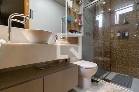 Apartamento à venda com 116m², 3 quartos e 2 vagasBanheiro da suíte