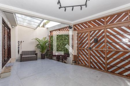 Casa à venda com 180m², 3 quartos e 2 vagas
