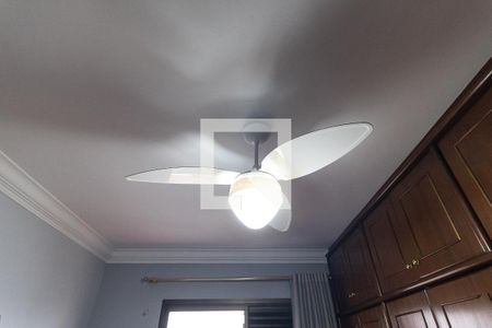 Apartamento à venda com 123m², 3 quartos e 3 vagasQuarto 2