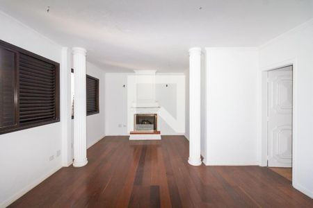 Apartamento à venda com 230m², 3 quartos e 4 vagas