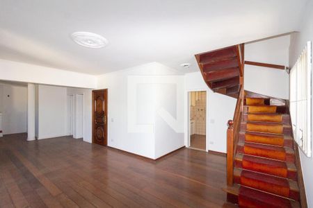 Apartamento à venda com 230m², 3 quartos e 4 vagas