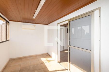 Apartamento à venda com 230m², 3 quartos e 4 vagas