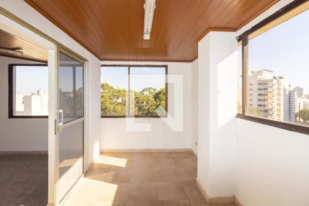 Apartamento à venda com 230m², 3 quartos e 4 vagas