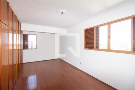Apartamento à venda com 230m², 3 quartos e 4 vagas