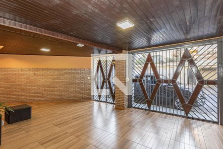 Casa à venda com 171m², 5 quartos e 2 vagas