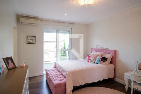 Casa à venda com 380m², 5 quartos e 6 vagasSuíte 2