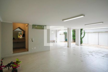 Casa à venda com 380m², 5 quartos e 6 vagasGaragem