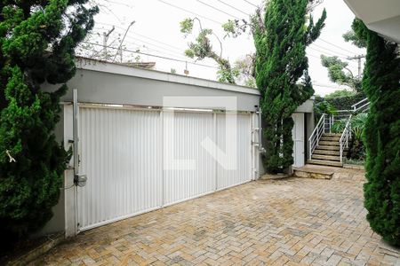 Casa à venda com 380m², 5 quartos e 6 vagasGaragem