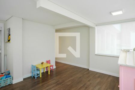 Casa à venda com 380m², 5 quartos e 6 vagasQuarto