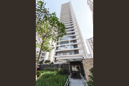 Apartamento à venda com 153m², 3 quartos e 2 vagas Apartamento à venda com 153m², 3 quartos e 2 vagasFachada