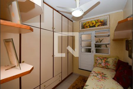 Casa à venda com 192m², 3 quartos e 2 vagas Casa à venda com 192m², 3 quartos e 2 vagasQuarto 2