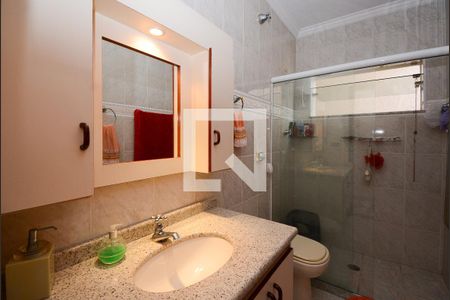 Casa à venda com 192m², 3 quartos e 2 vagas Casa à venda com 192m², 3 quartos e 2 vagasBanheiro Social