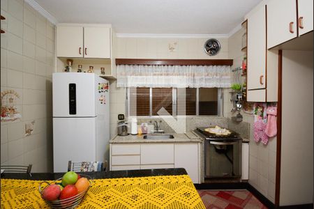 Casa à venda com 192m², 3 quartos e 2 vagas Casa à venda com 192m², 3 quartos e 2 vagasCozinha