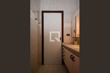 Casa à venda com 192m², 3 quartos e 2 vagas Casa à venda com 192m², 3 quartos e 2 vagasBanheiro Social