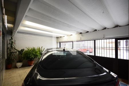 Casa à venda com 192m², 3 quartos e 2 vagas Casa à venda com 192m², 3 quartos e 2 vagasGaragem