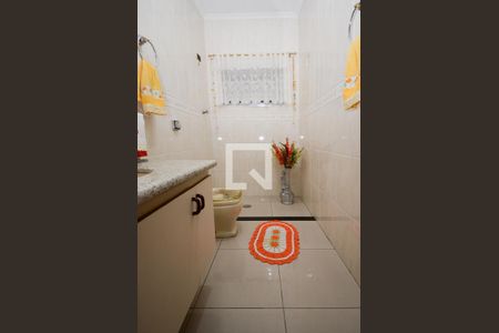 Casa à venda com 192m², 3 quartos e 2 vagas Casa à venda com 192m², 3 quartos e 2 vagasLavabo