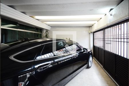 Casa à venda com 192m², 3 quartos e 2 vagas Casa à venda com 192m², 3 quartos e 2 vagasGaragem