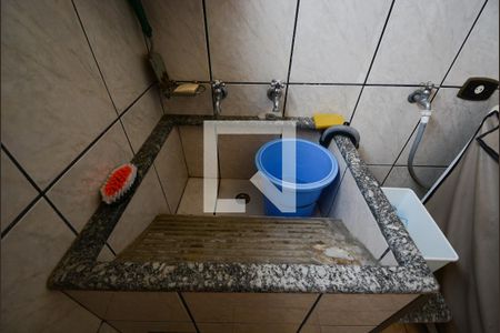 Casa à venda com 192m², 3 quartos e 2 vagas Casa à venda com 192m², 3 quartos e 2 vagasÁrea de Serviço