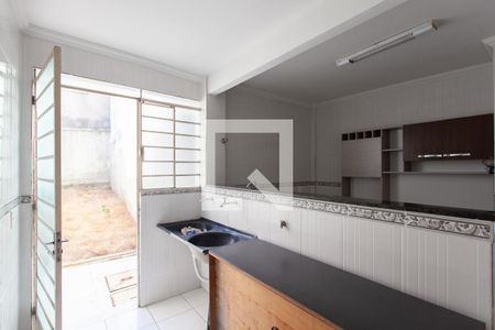 Apartamento à venda com 55m², 2 quartos e 2 vagas Apartamento à venda com 55m², 2 quartos e 2 vagasÁrea de Serviço