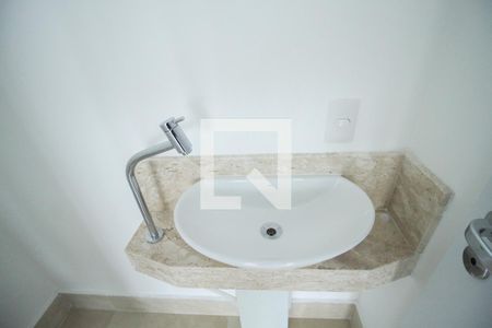 Apartamento à venda com 283m², 3 quartos e 3 vagas Apartamento à venda com 283m², 3 quartos e 3 vagasBanheiro 2