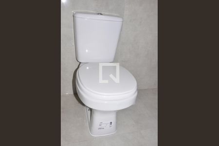 Casa à venda com 125m², 3 quartos e 2 vagas Casa à venda com 125m², 3 quartos e 2 vagasBanheiro Suíte