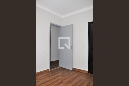 Casa à venda com 125m², 3 quartos e 2 vagas Casa à venda com 125m², 3 quartos e 2 vagasQuarto 02