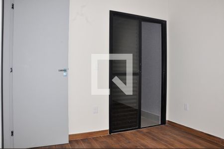 Casa à venda com 125m², 3 quartos e 2 vagas Casa à venda com 125m², 3 quartos e 2 vagasQuarto 02