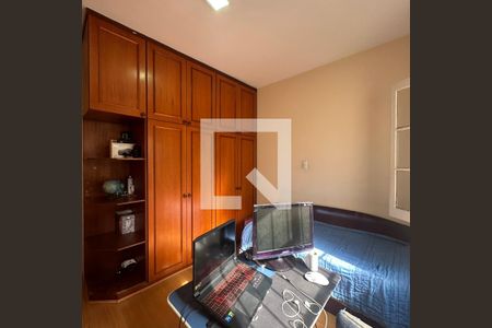 Casa à venda com 150m², 3 quartos e 2 vagasQuarto 3