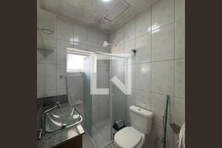 Casa à venda com 150m², 3 quartos e 2 vagasBanheiro