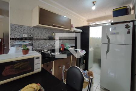 Apartamento à venda com 52m², 2 quartos e 1 vaga Apartamento à venda com 52m², 2 quartos e 1 vagaCozinha