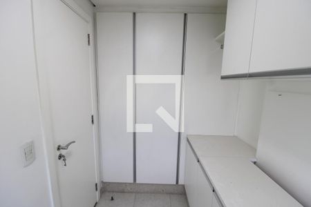 Apartamento à venda com 320m², 4 quartos e 6 vagasÁrea de Serviço - Quarto