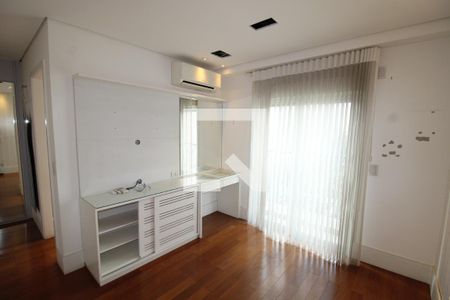 Apartamento à venda com 320m², 4 quartos e 6 vagasSuíte 3