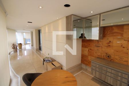 Apartamento à venda com 320m², 4 quartos e 6 vagasVaranda