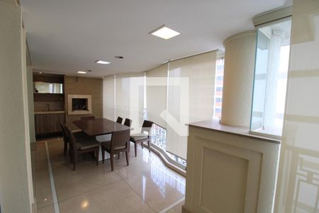 Apartamento à venda com 320m², 4 quartos e 6 vagasVaranda